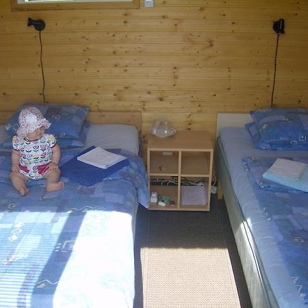 Готель Kiige Holiday Park Linnamae Номер фото
